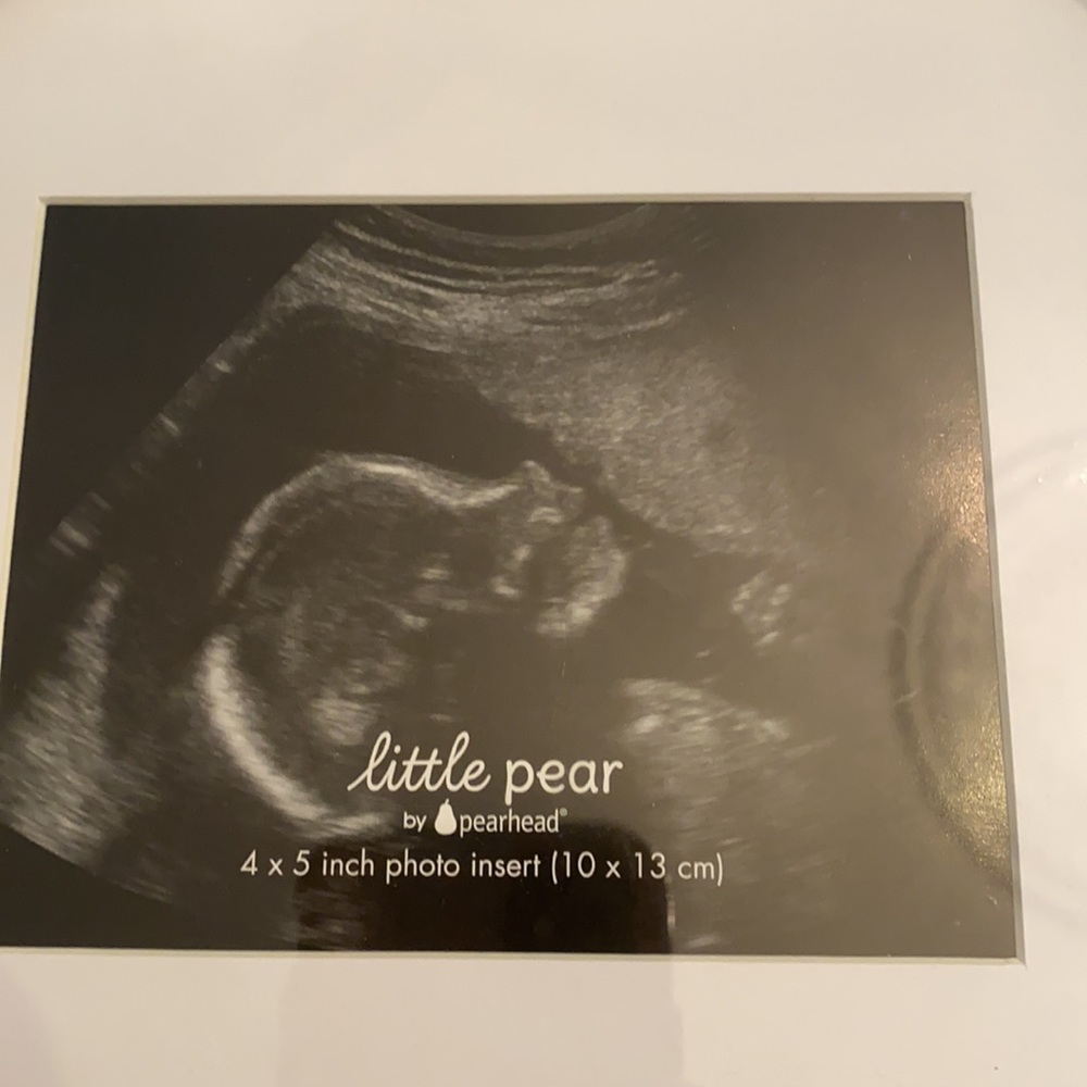 NWOT Little Pear Sonogram Frame - We love you already - Picture 4 of 5